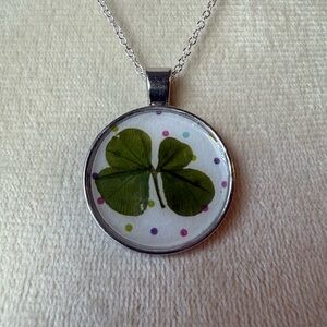 Hand-Crafted Real 4 Four Leaf Clover Pendant w/ Silver Chain #30